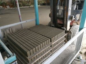 Hydraulic Bricks Condita Machina: Digital Management & Intelligent Production