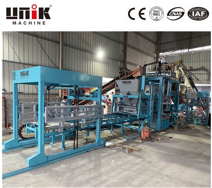 Auto Concrete Bricks Condita Machina