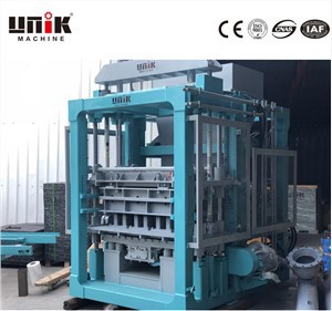 Caementum Permeable Brick Machina